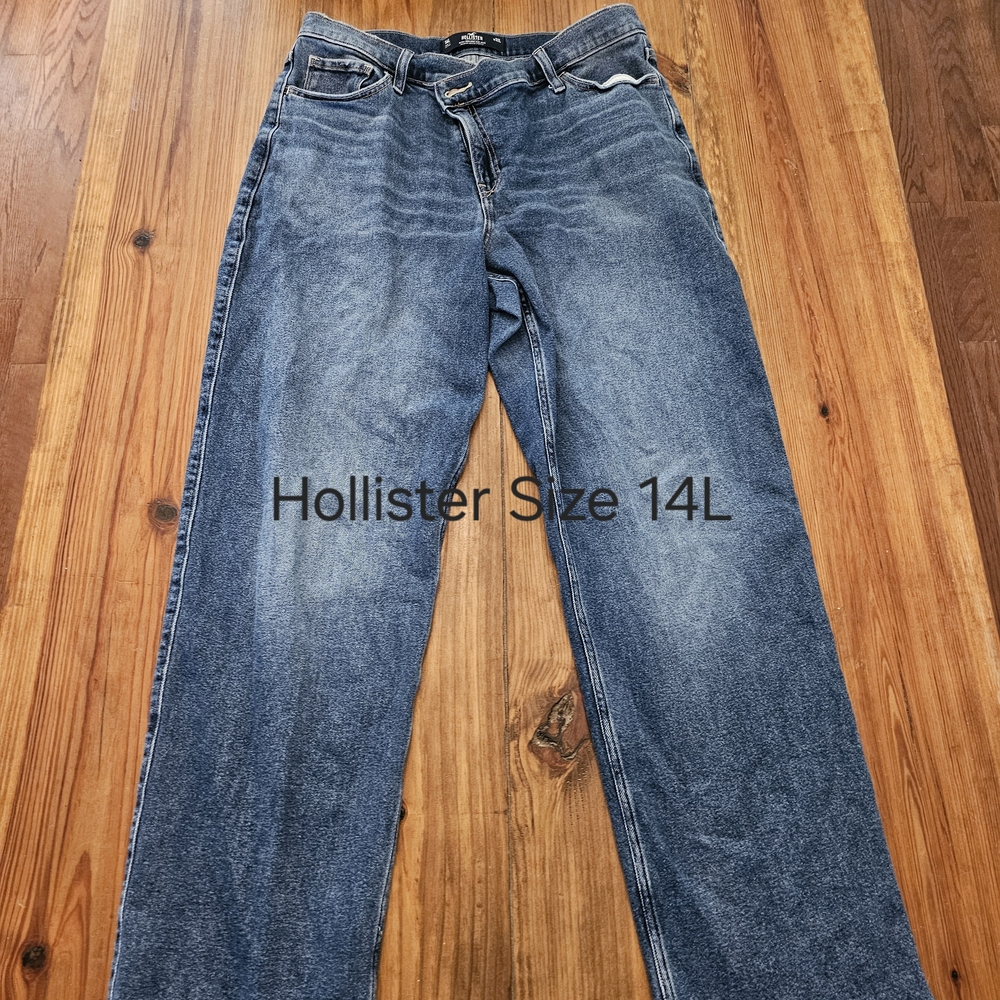 Hollister Blue Straight Jeans Classic Style